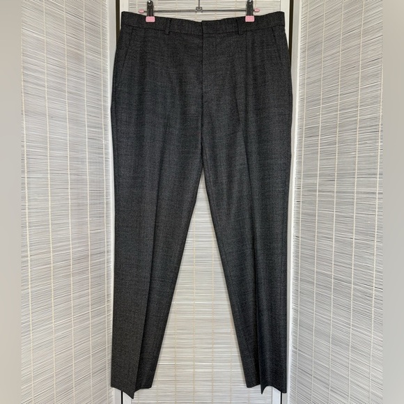 Hugo Boss Wool Blend Dress Pants Gray Waist 32 Inseam 28.5 Pockets Zipper Fly - Picture 1 of 7